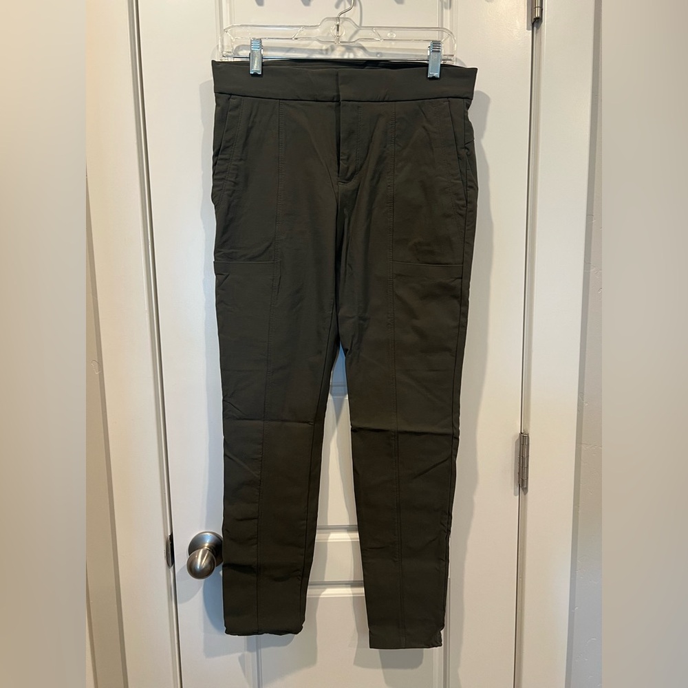 Women’s Athleta Wander Stash Skinny Pant